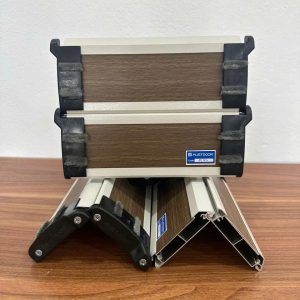 Cửa cuốn Tấm liền nan nhôm AL80i