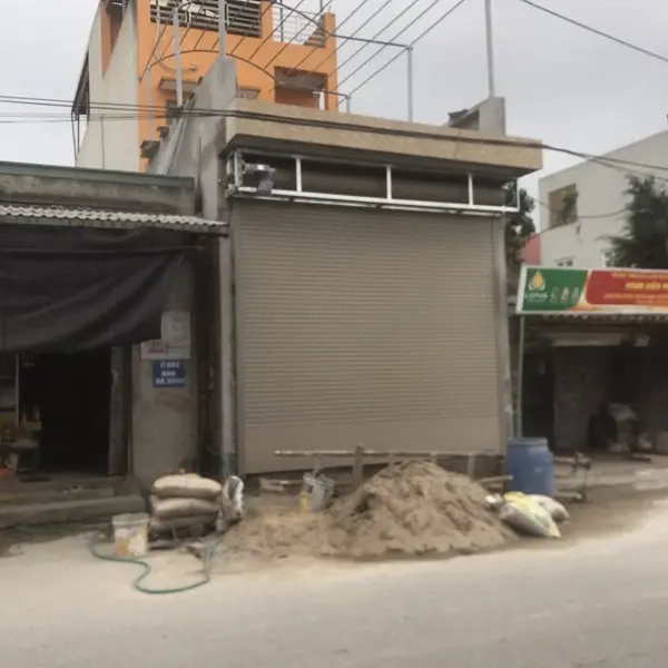 Cửa cuốn s50i tính năng đồng bộ khung, trục.