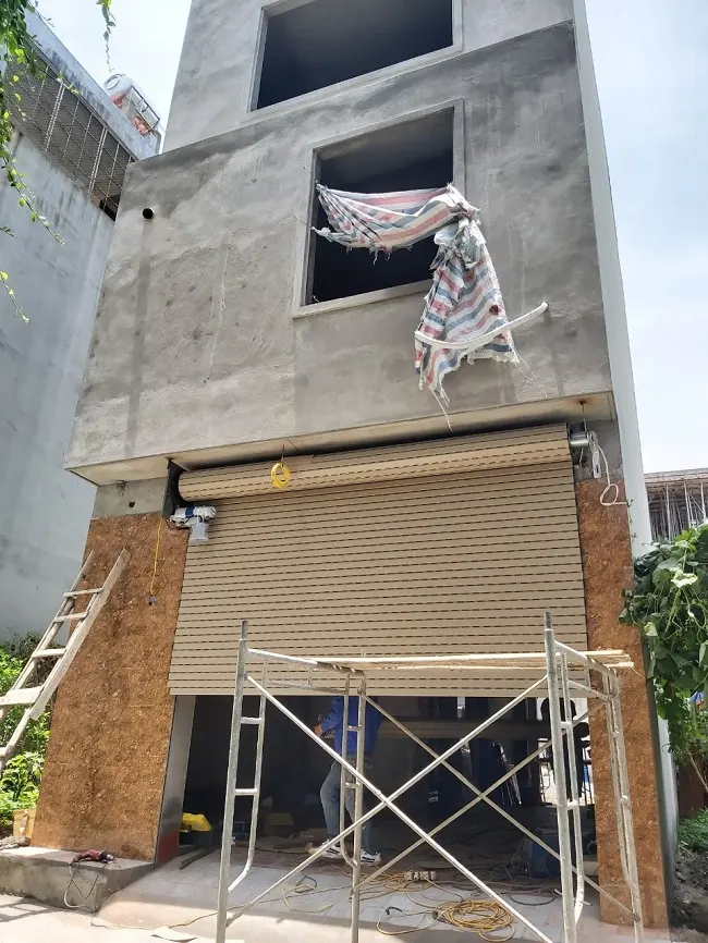 Vận hành chạy thử đóng cửa xuống