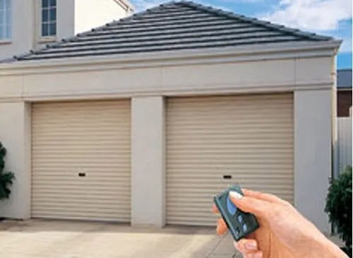 khóa cửa cuốn hiện đại