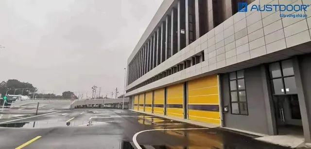 Báo giá cửa cuốn nhanh pvc