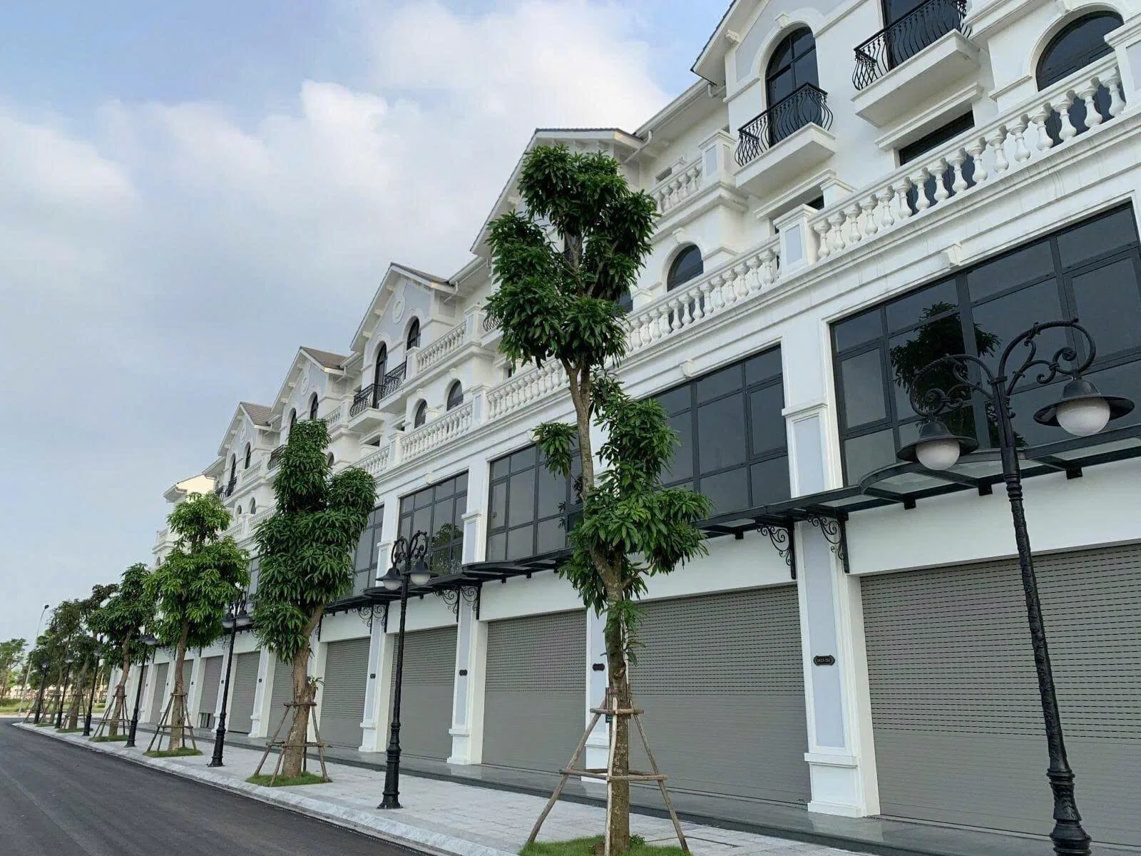 Báo giá cửa cuốn Austdoor 2026